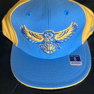 Fitted Cap with Embroidered Atlanta Hawks logo - Blue and Yellow
